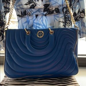 Henri Bendel purse